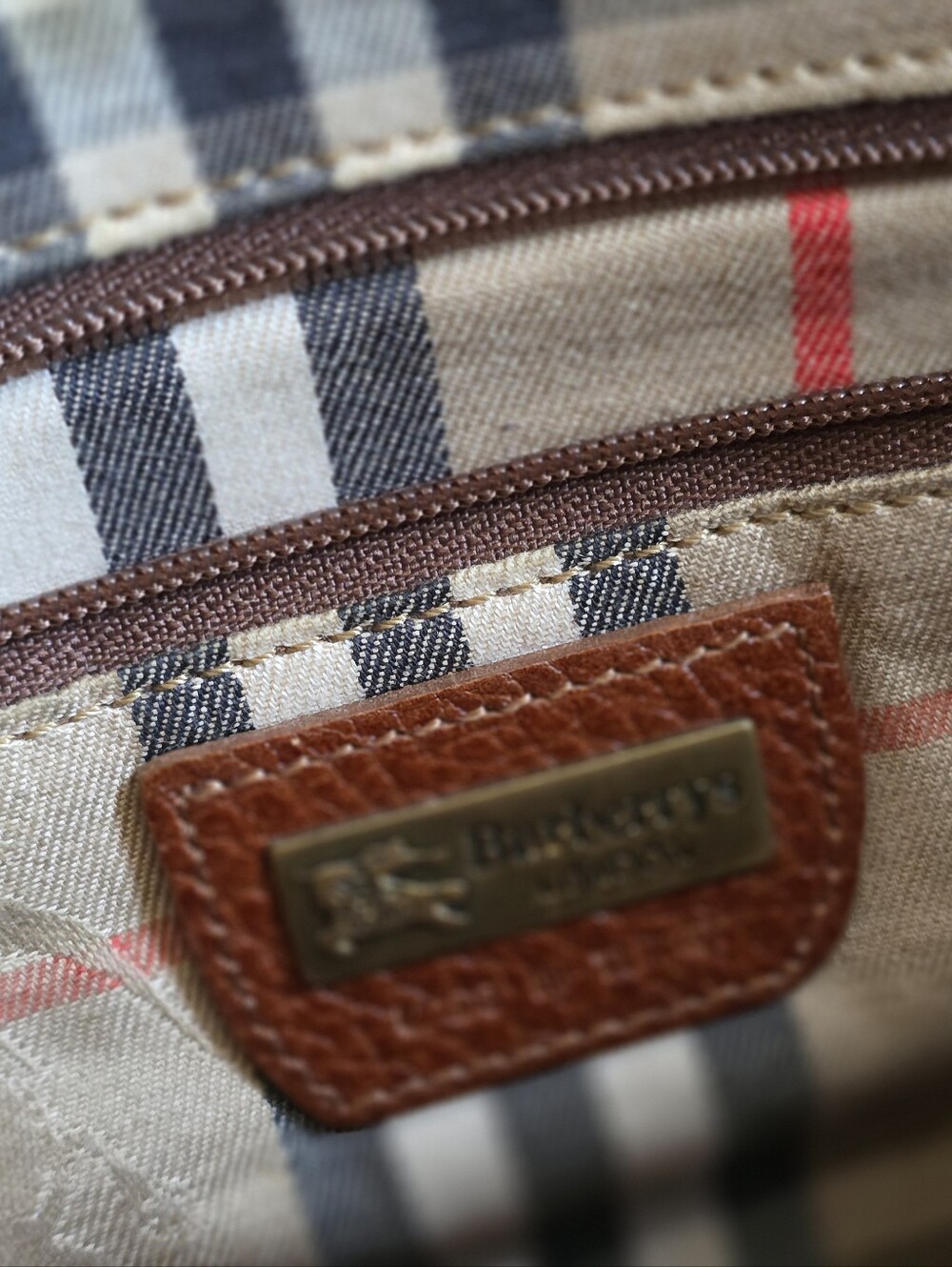 Vintage BURBERRY Clutch Wristlet Designer Brown Leather Travel Bag Preppy 90s - Picture 6 of 16